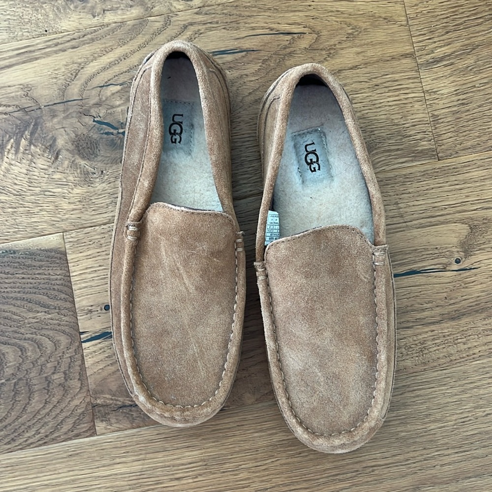 Ugg Driving Moccasins